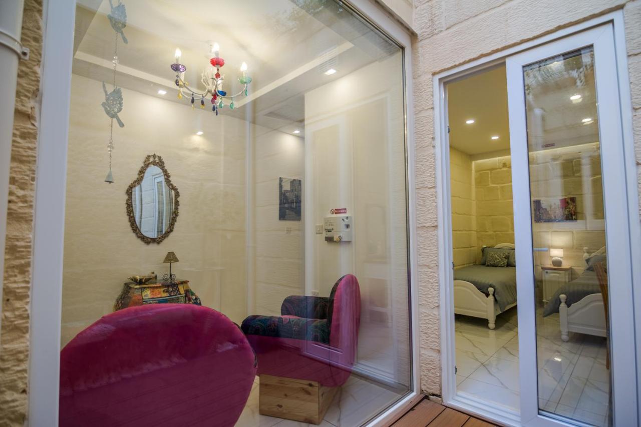 Ta' Gilard - Lovely Renovated Holiday Home Żabbar Exterior foto